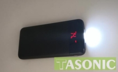 (Qualcomm Certified Quick Charge 3.0)，16000mAh Portable Charger