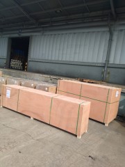 2021 Popular Black wooden white louver plantation shutters for window and door