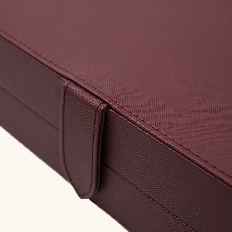 BACKGAMMON LEATHER BOX SET