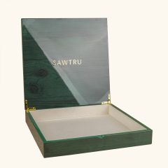 GLOSSY PIANO LACQUER WOODEN BOX