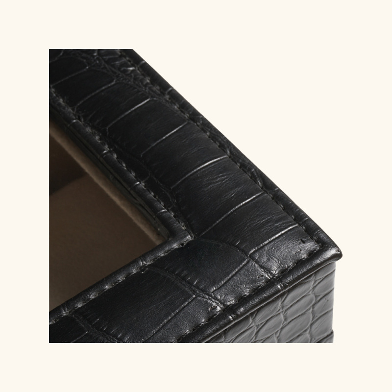 LEATHER WATCH BOX