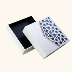 SCULPTURE CHOCOLATE BOX