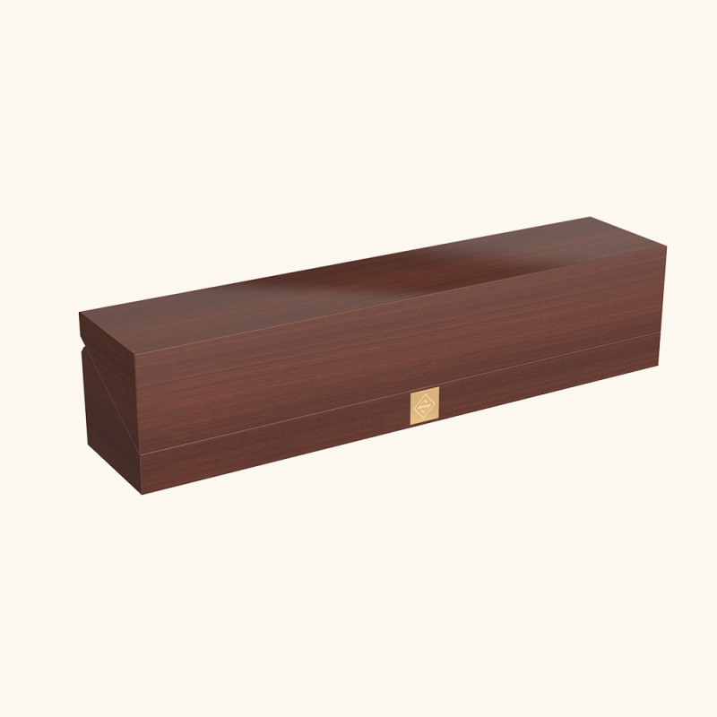 Rectangular lacquer box