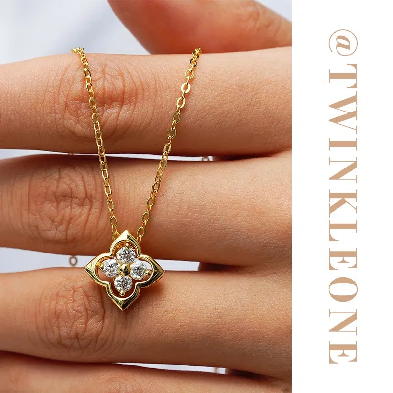 Lucky Four-Leaf Clover Necklace, S925 Silver 14K Gold Plated with Moissanite
