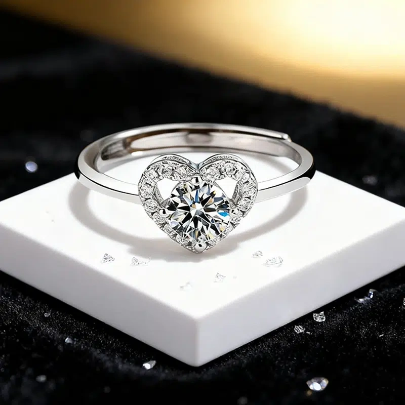 TWINKLEONE Handmade Silver Heart-Shaped Zirconia Ring – Eternal Love Proposal Ring