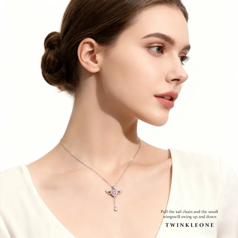 Heart-Fluttering Moving Wings Necklace, S925 Silver Women's Clavicle Chain, Valentine's Day Gift