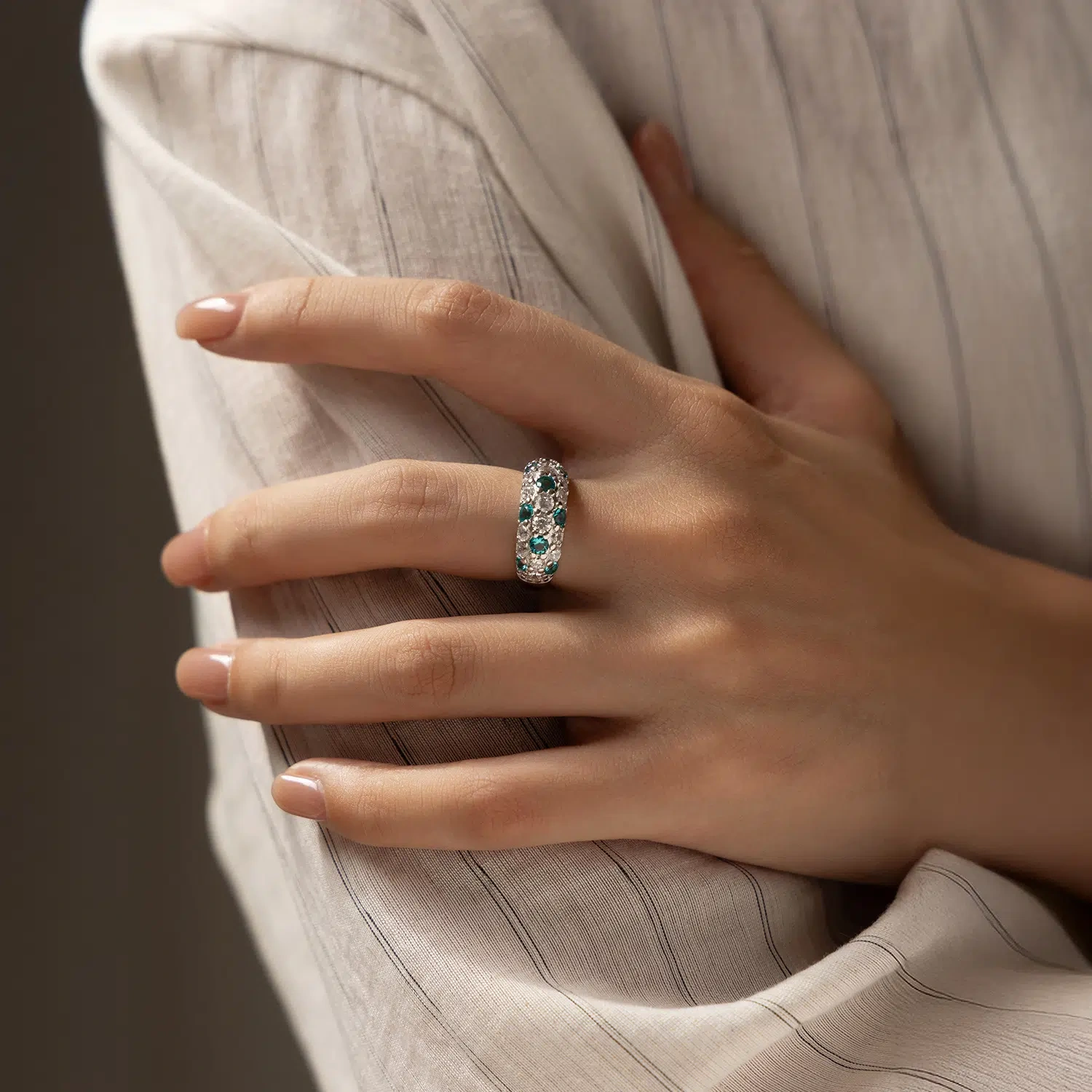 Hepburn-Era Elegance Ring, S925 Silver Diamond & Aqua Zircon, Timeless Luxury