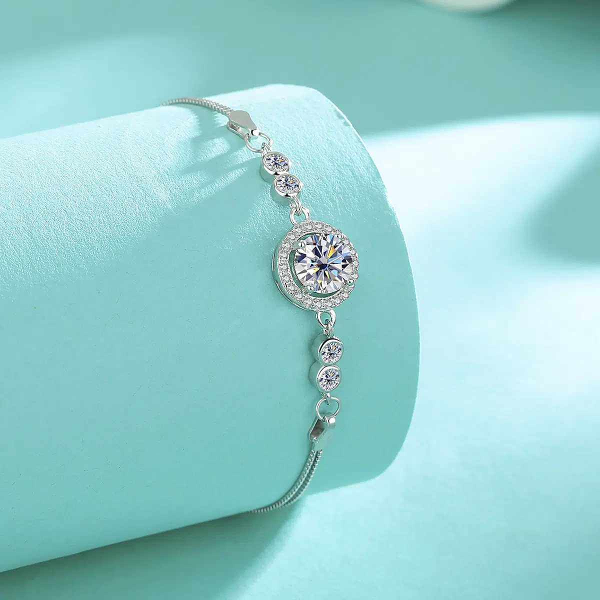 Shimmering Moissanite  Bracelet - 925 Silver, Nickel-Free, Three-Stone Design