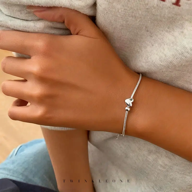 Christmas Heart Bracelet - 925 Silver, Timeless Gift of Love for Her