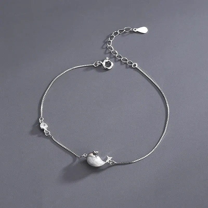 TWINKLEONE Courageous Dolphin Handmade Silver Bracelet
