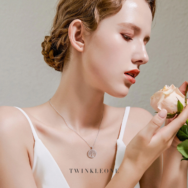 TWINKLEONE Creative Tree of Life Moissanite Necklace, Personalized Sterling Silver Sweater Chain