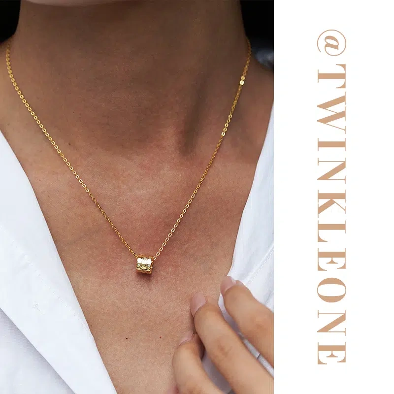 Wild and elegant waist-slimming necklace - sterling silver and moissanite, a talisman of inner strength.