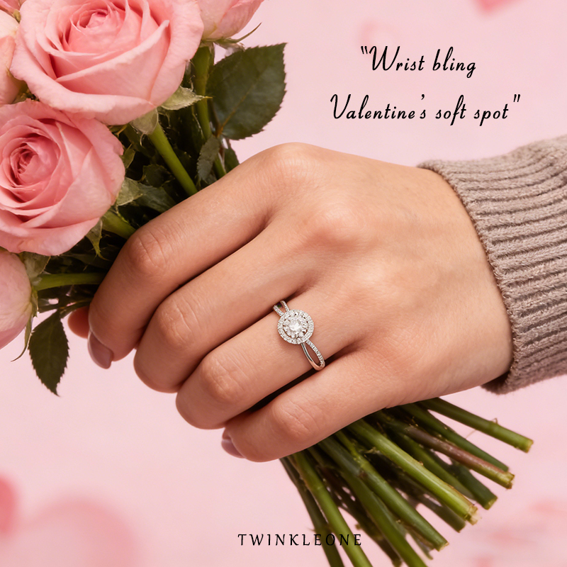 “Guiding Light” Promise Ring - 925 Silver & Zircon, A Testament to Her Radiance