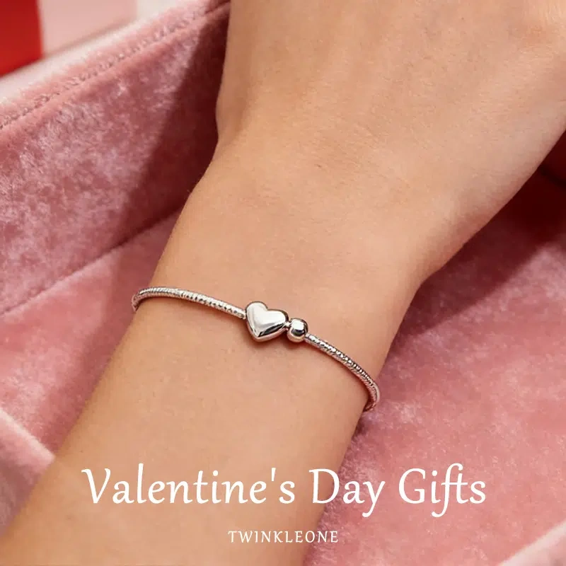 Dainty Sterling Silver Heart Bracelet | The Perfect Gift for Her | Thoughtful Emotional Jewelry