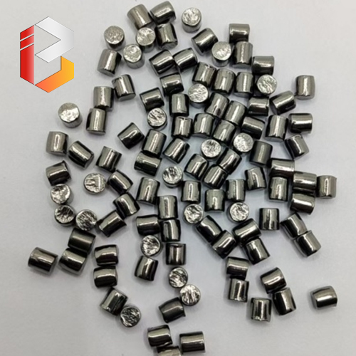 Hafnium granules