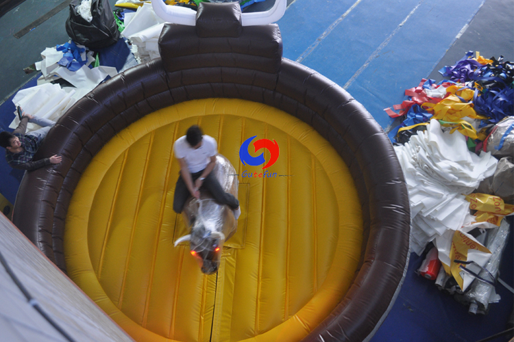 hot sale kids adult inflatable rodeo bull ride machine, mechanical bull riding for sale