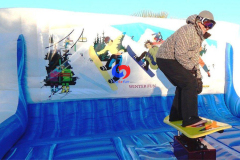 cool winter fun sport mechanical rodeo snowboard Simulator Ride with inflatable crash mat for sale