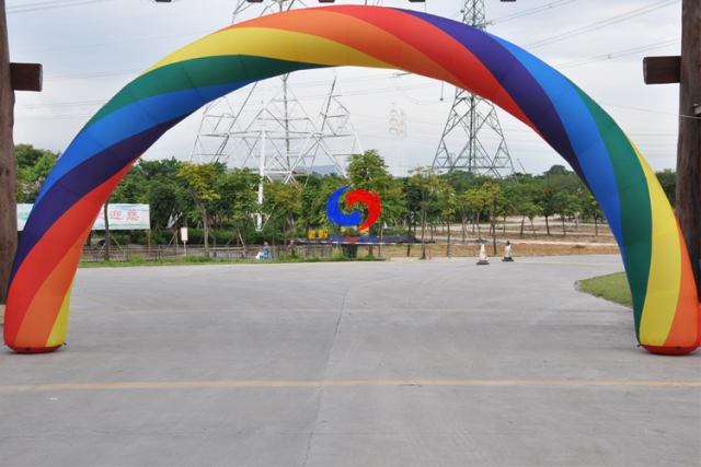  outdoor exhibition promotion advertising eye-catching start/finish line entrance 8m large rainbow inflatable arch for sale