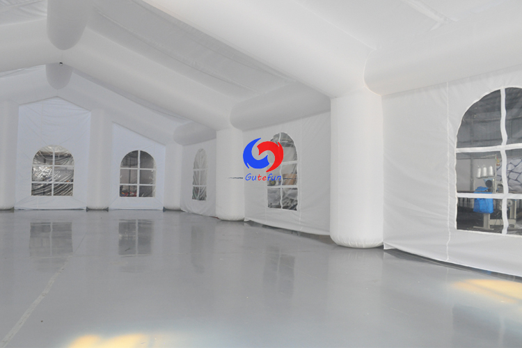 China Guangdong large outdoor winter wedding event commercial exhibition top roof cabin inflatable party tent for sale