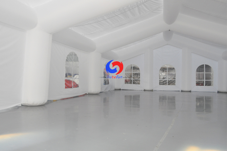 China Guangdong large outdoor winter wedding event commercial exhibition top roof cabin inflatable party tent for sale