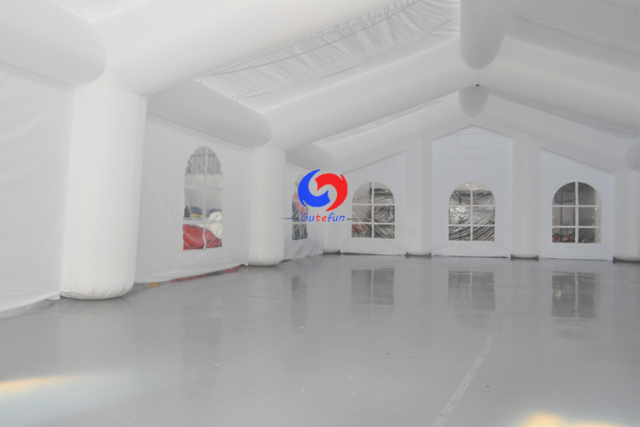 China Guangdong large outdoor winter wedding event commercial exhibition top roof cabin inflatable party tent for sale