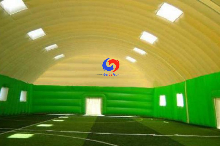 cold weather outdoor big mobile exhibition stadium Top roof double layer inflatable party tent with windows