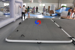 Large EVA coating Slip resistant surface Sport Boat`s Yacht floating swim platform inflatable dock For Lake Boat