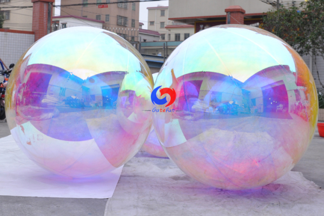 2.5m christmas event party shinny pvc sealed iridescent clear Metallic Inflatable Spheres illusion color inflatable mirror ball