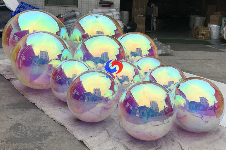 2.5m christmas event party shinny pvc sealed iridescent clear Metallic Inflatable Spheres illusion color inflatable mirror ball