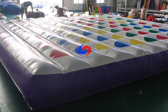 indoor&outdoor sport games large kids jumping bounce pad high-quality PVC inflatable twister mat for sale