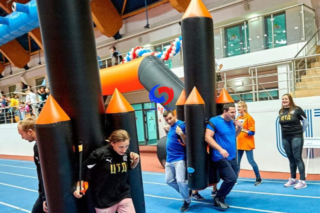 Team Building Challenge Attraction Games 3m Giant Inflatable Rocket Backpack for outdoor activities