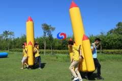 Team Building Challenge Attraction Games 3m Giant Inflatable Rocket Backpack for outdoor activities