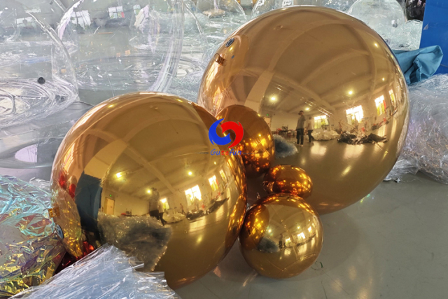 1.3ft / 3.0ft/ 4.0ft largest size and smallest size big shiny golden inflatable mirror balls gold balloons with air pumps