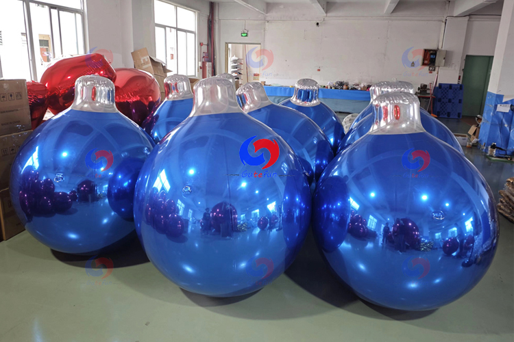  2.4m, 1.8m, 1.2m .90cm ,.60cm christmas hanging decor big shiny Red /blue inflatable Ball Ornament and Silver Tops