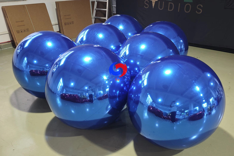 BIG shiny blue mirror balls Blue PVC Spheres with pump for US outlet plug