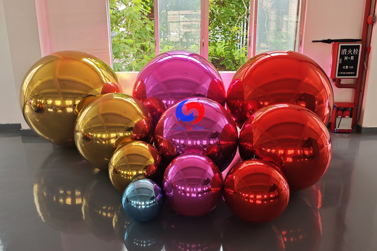 Door to door One-stop shipment Giant Gold / pink / red inflatable big shiny balls bundles