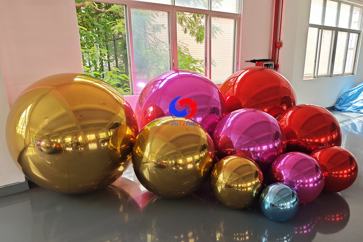 Door to door One-stop shipment Giant Gold / pink / red inflatable big shiny balls bundles