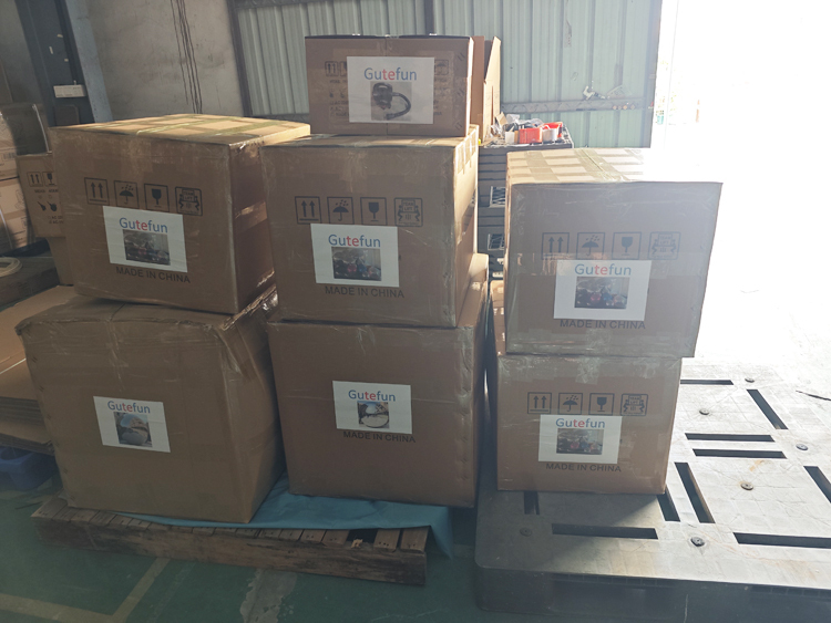 Large commercial party events decorations Big shiny Giant Silver / Purple / Blue / Pink / Gold balls for sale