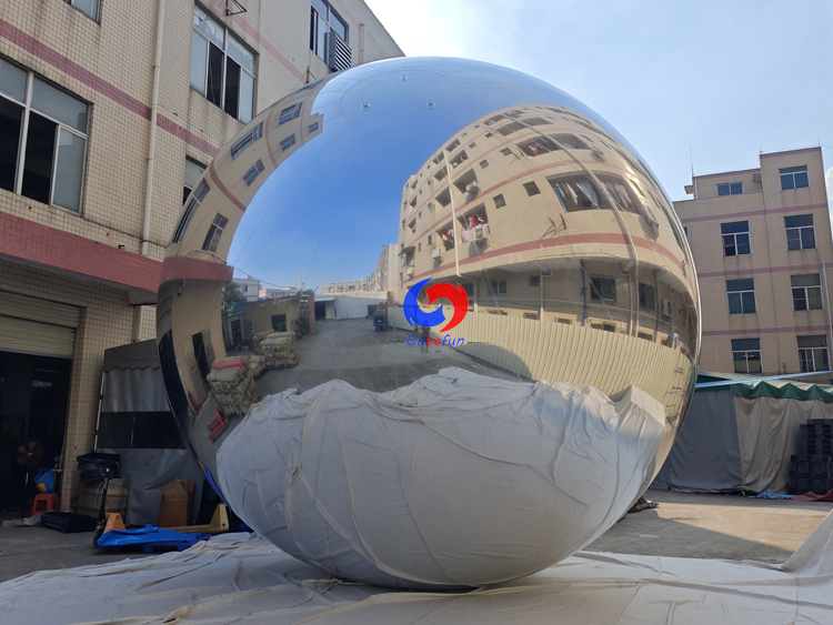 World largest 20ft / 6.0m Giant silver big shiny inflatable mirror balls /balloons