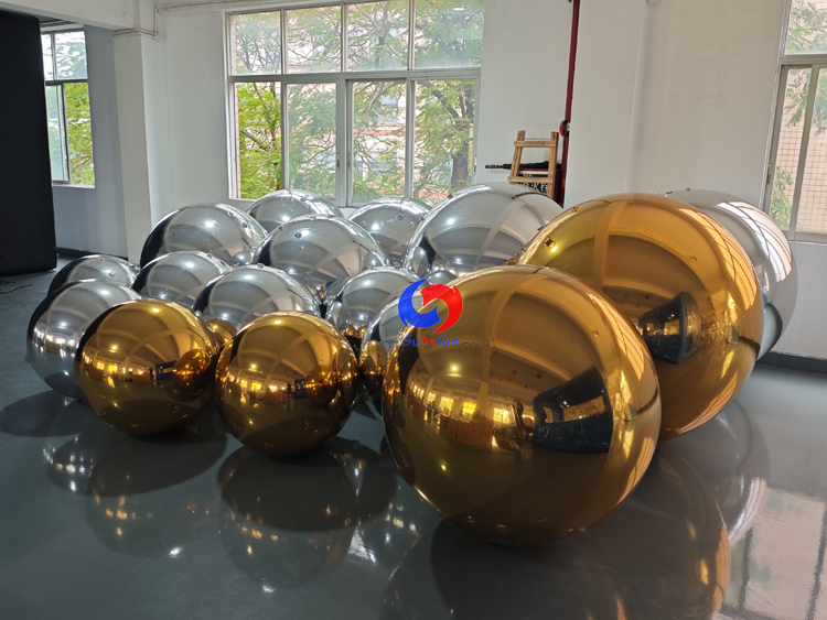 Luxury decor Reusable Giant Gold + silver big shiny balls bundles