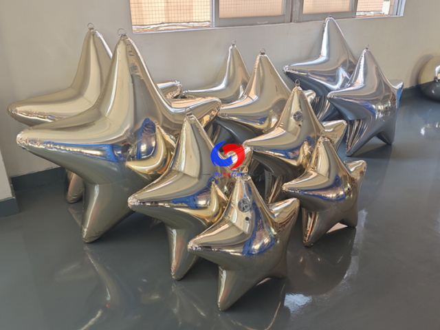 Light gold Big shiny stars / giant inflatable stars