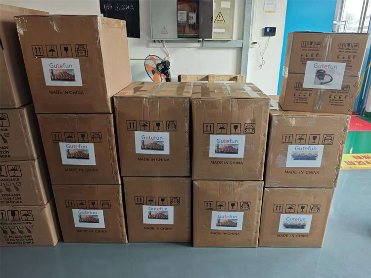 Reusable Luxury Party Events Decor Giant Gold big shiny inflatable metallic spheres / balls for sale