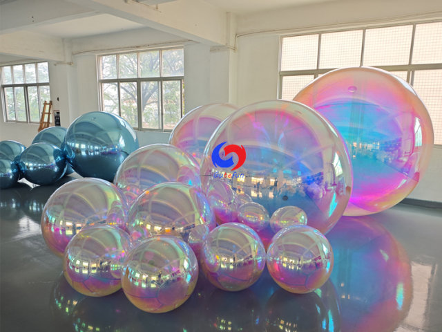 Pearl / iridescent big shiny balls for luxury party events balloons decorations