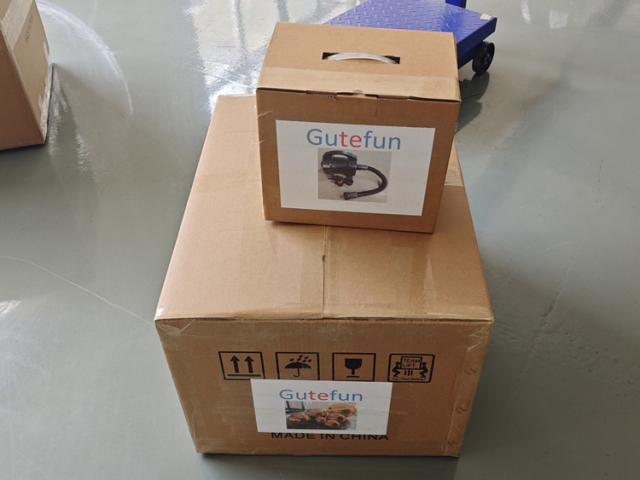 Reusable Luxury Party Events Decor Giant Gold big shiny inflatable metallic spheres / balls for sale