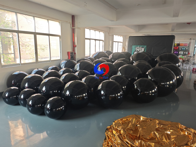 Luxury Party Events Decor Giant black big shiny inflatable metallic spheres / balls for sale