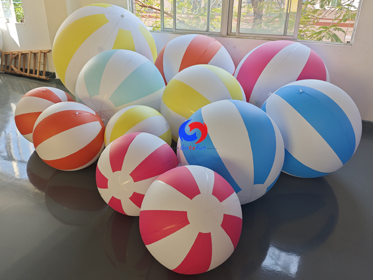 Custom giant inflatable beach balls for summer party swimming pool decorations