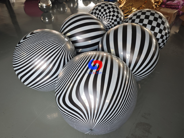 Head-turning inflatable spheres available in swirly pattern, checkered pattern & stripe pattern