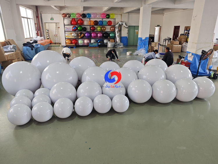 Blank White Giant Inflatable Spheres – Fully Customizable Inflatable Orbs for All Event Branding