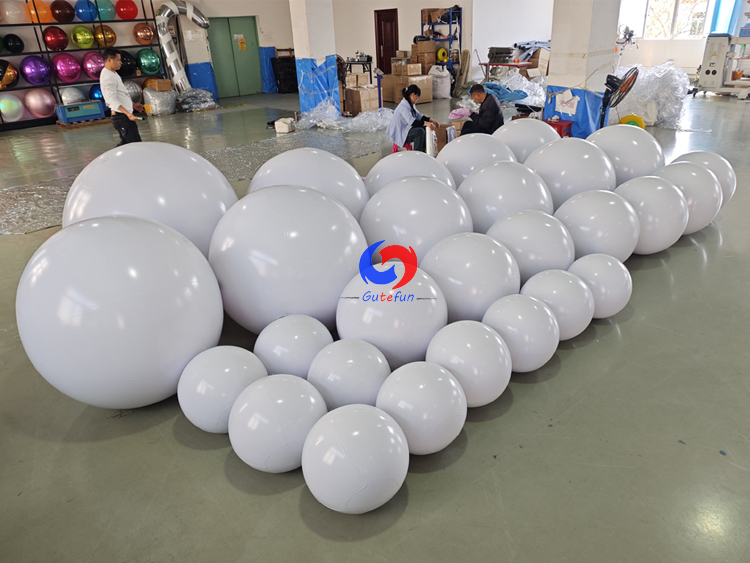 Blank White Giant Inflatable Spheres – Fully Customizable Inflatable Orbs for All Event Branding
