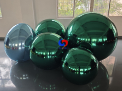 Reusable Multi‑size set Emerald green inflatable mirror spheres for commercial event decor